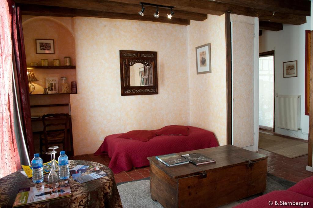 La Demeure Saint-Ours Bed and Breakfast Loches Δωμάτιο φωτογραφία